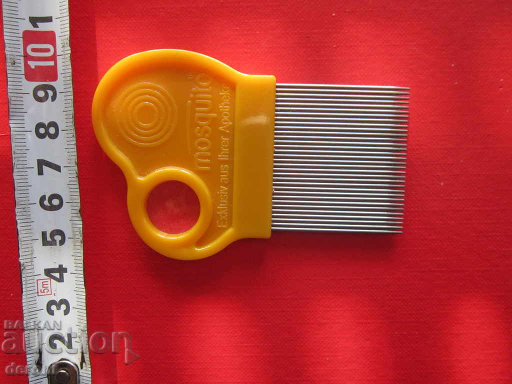 Special German comb with Mosquito magnifier with price 10.00 BGN | € 5.11 Special German comb with Mosquito magnifier with price 10.00 BGN | € 5.11