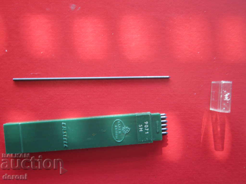 Box with Pencil Graphite Graffiti Pencils Faber Castell - 6 Box with Pencil Graphite Graffiti Pencils Faber Castell - 6