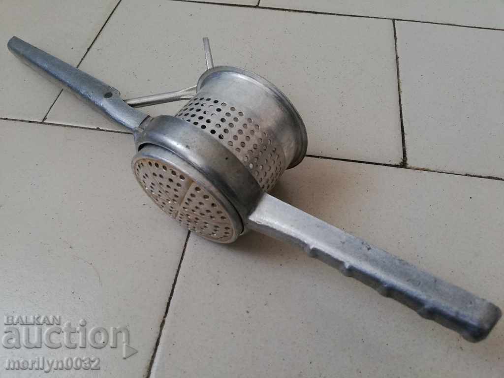 Press for potatoes tomatoes bananas - 5 Press for potatoes tomatoes bananas - 5