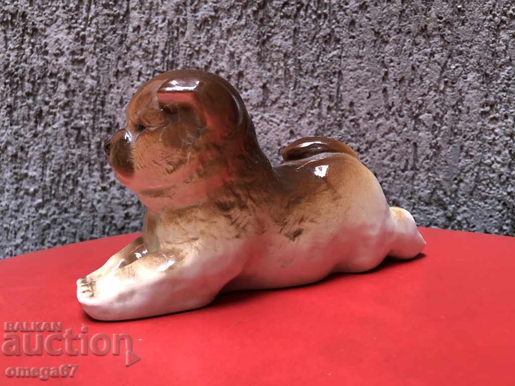 Figurină de porțelan câine Chow Chow cu preț € 35.00 | 68.45 BGN