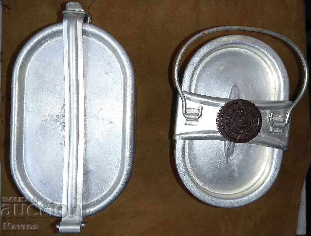 2 pcs. soldiers' cans from the tank troops of the USSR and Germany