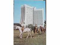 Albena - cai și călăreți în complex - 1988