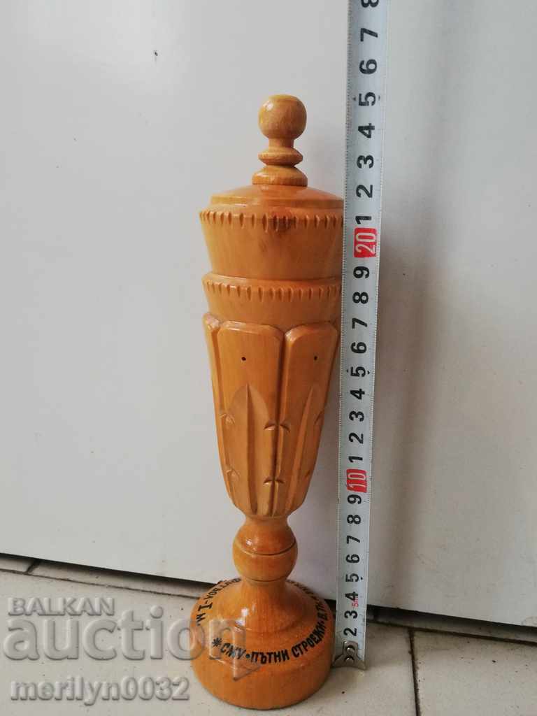 Delivery of Wooden prize draw, winner, laureate, excellent Delivery of Wooden prize draw, winner, laureate, excellent