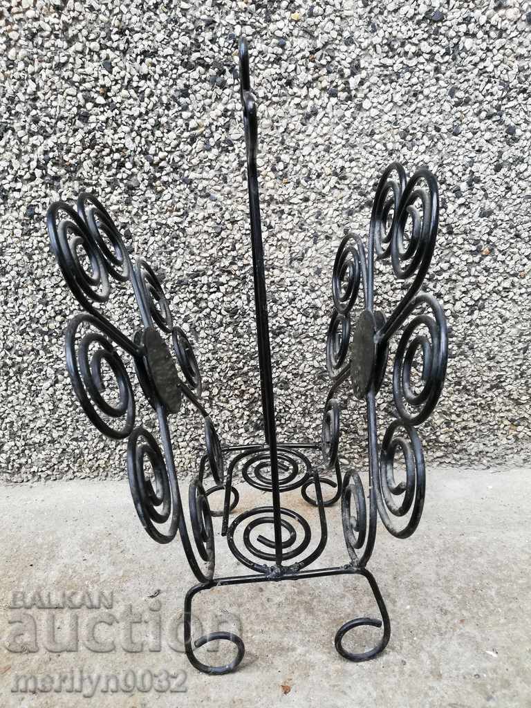 Stand for newspapers and magazines forged iron lace of metal with price 69.00 BGN | € 35.28 Stand for newspapers and magazines forged iron lace of metal with price 69.00 BGN | € 35.28