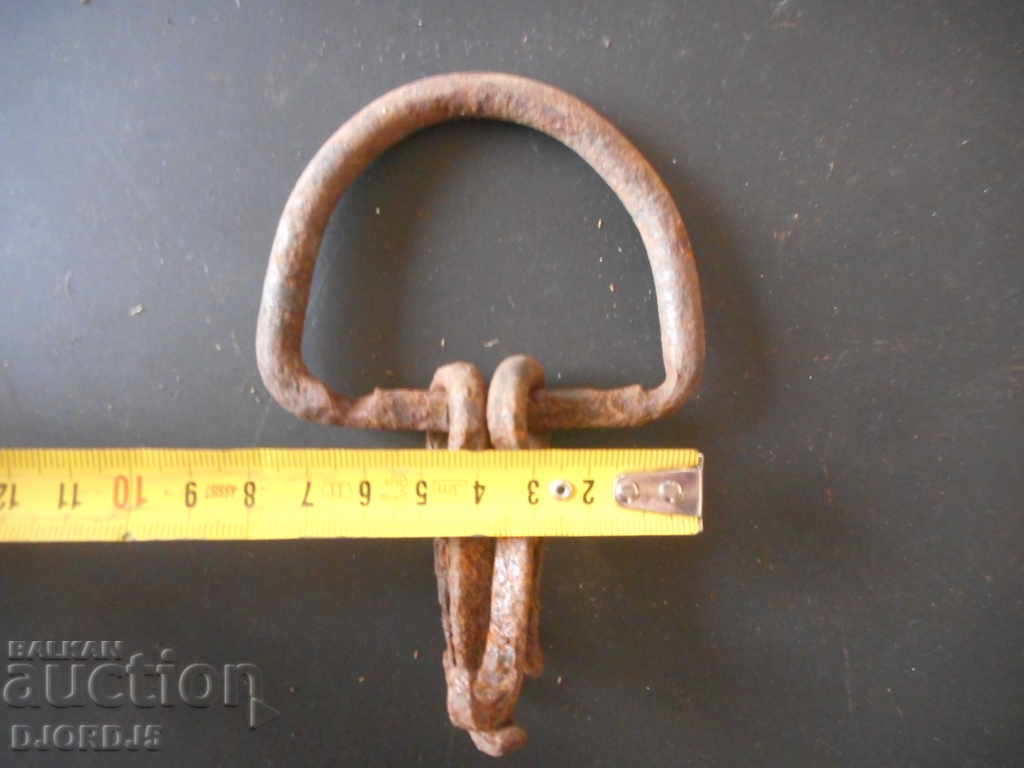 Old wrought iron with price 2.00 BGN | € 1.02 Old wrought iron with price 2.00 BGN | € 1.02