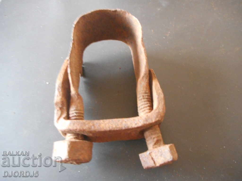 Auction Old wrought iron Auction Old wrought iron