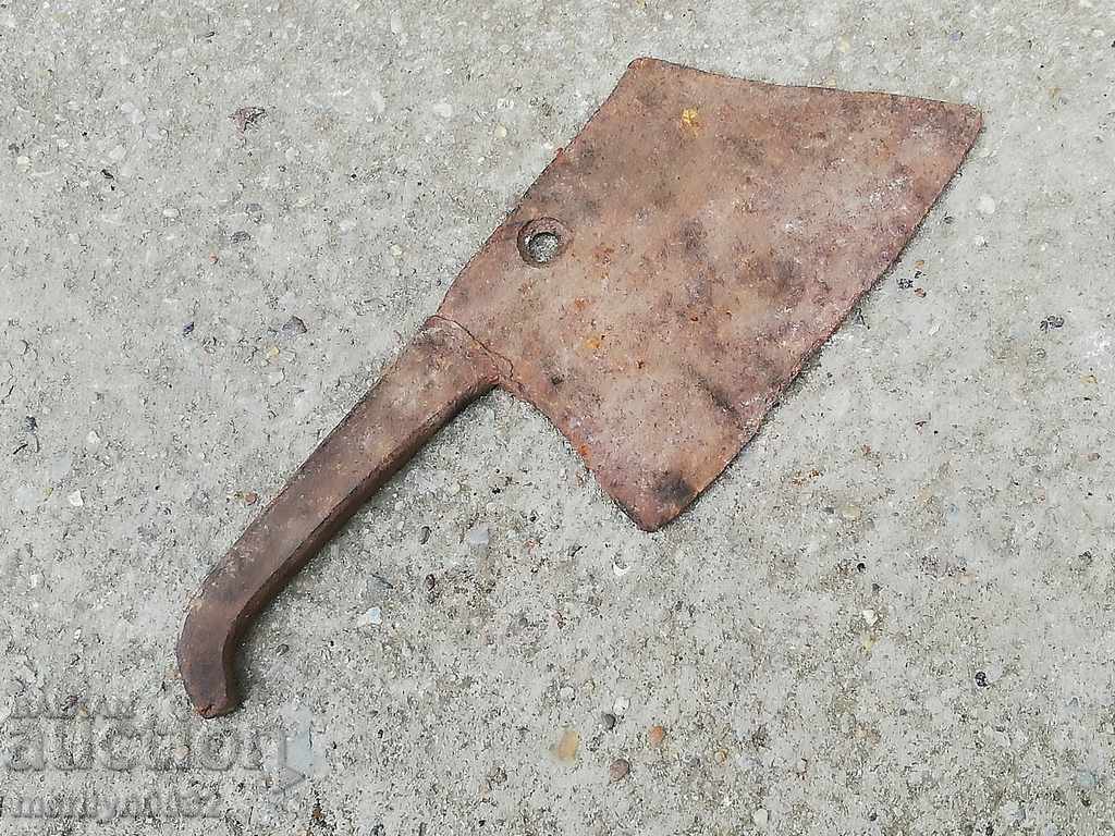 Old forged saber, axe, axe, knife, machete with price 44.00 BGN | € 22.50 Old forged saber, axe, axe, knife, machete with price 44.00 BGN | € 22.50