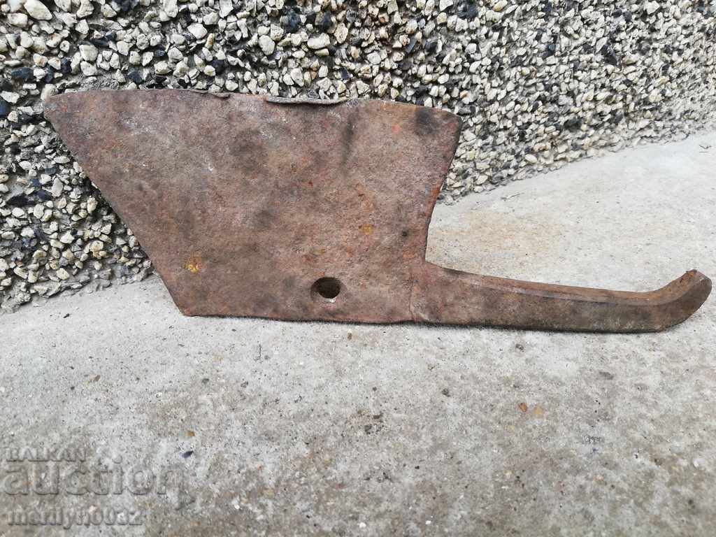 Auction Old forged saber, axe, axe, knife, machete Auction Old forged saber, axe, axe, knife, machete