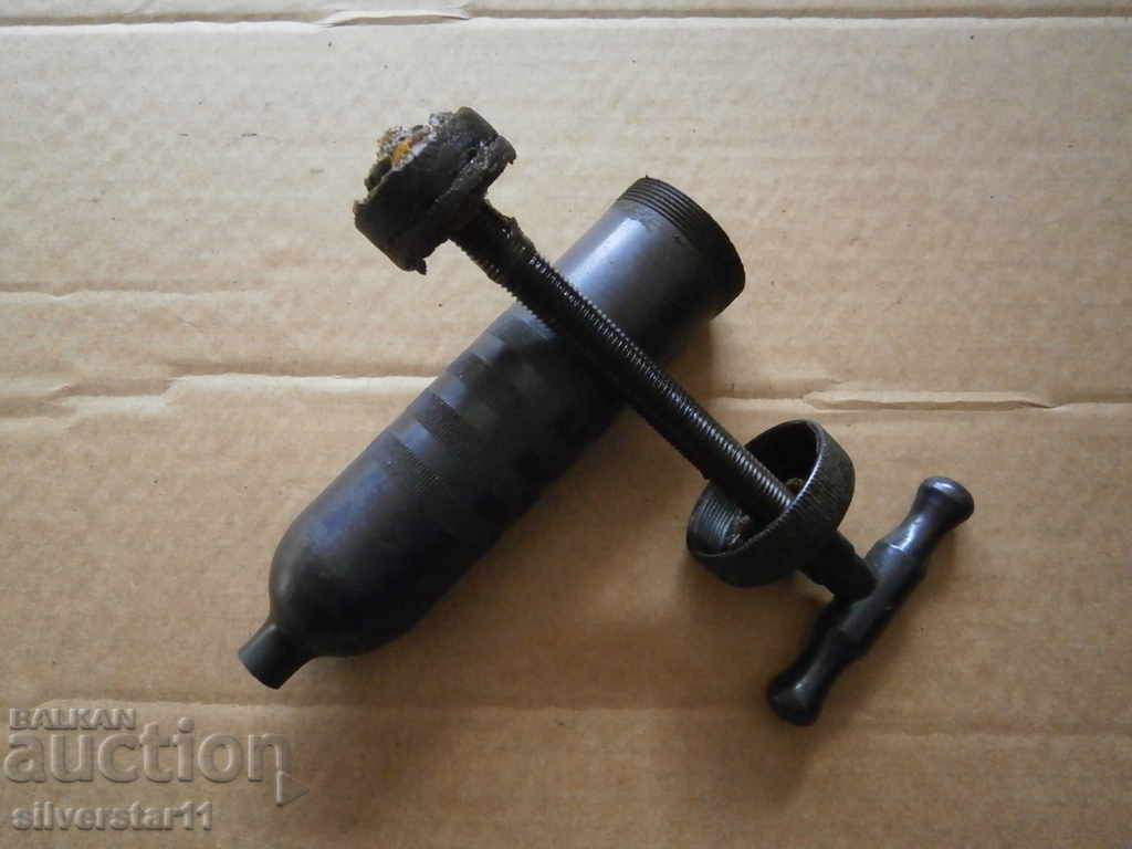 TECALEMIT Old Takalamit ORIGINAL grease gun - 5 TECALEMIT Old Takalamit ORIGINAL grease gun - 5