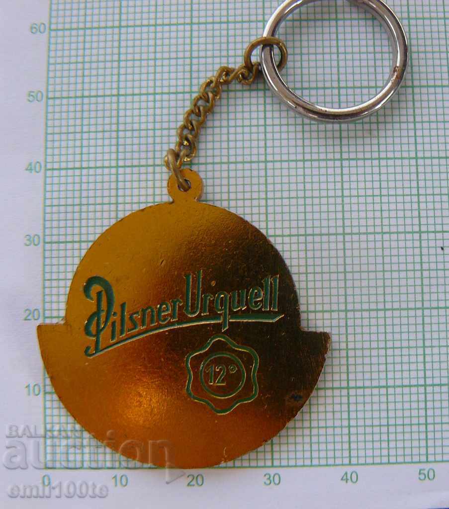 Delivery of Key holder Beer Pilsen PILSNER Urguell