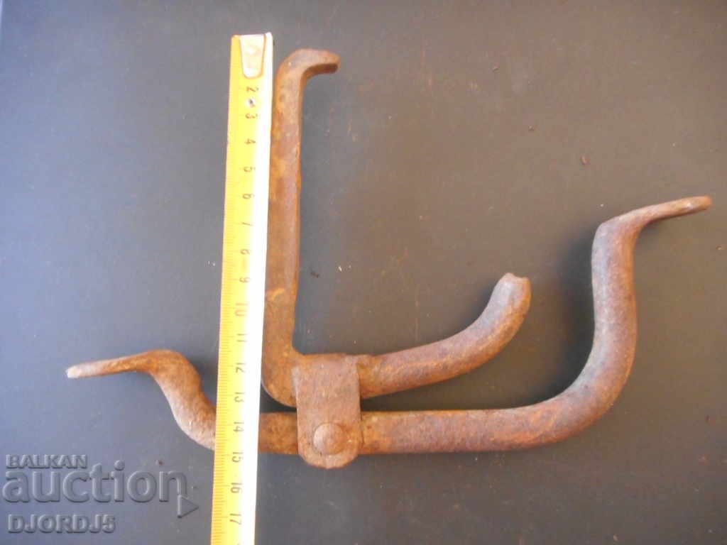 Delivery of Old forged iron