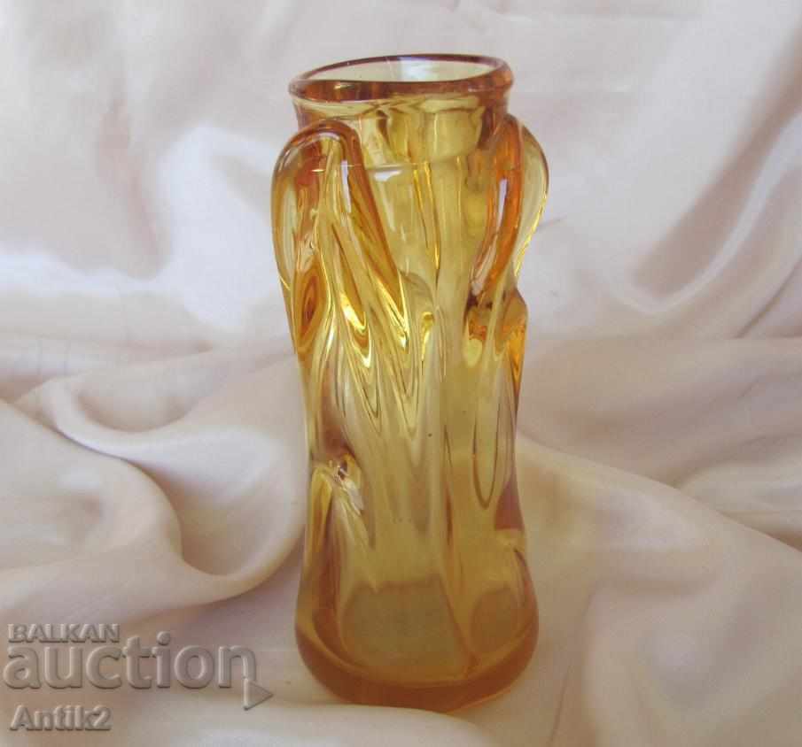Vintich Crystal Glass Vase Amber Glass with price 45.00 BGN | € 23.01 Vintich Crystal Glass Vase Amber Glass with price 45.00 BGN | € 23.01
