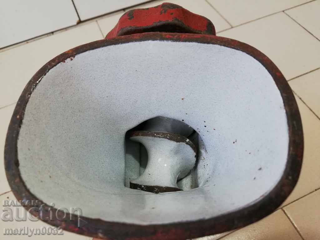 Delivery of An old meat grinder, a milling machine Delivery of An old meat grinder, a milling machine