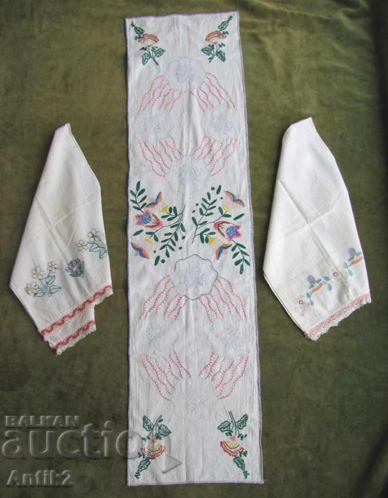 19 век Ръчно бродирани кърпи 3 броя