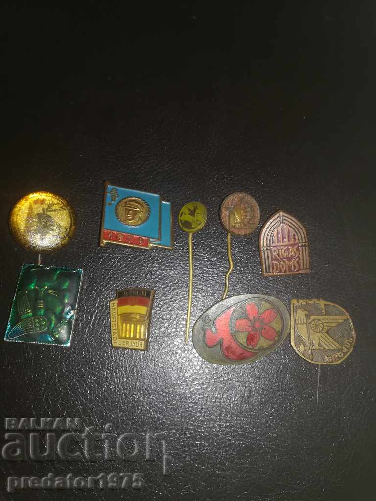 Lot badges with price 10.00 BGN | € 5.11 Lot badges with price 10.00 BGN | € 5.11