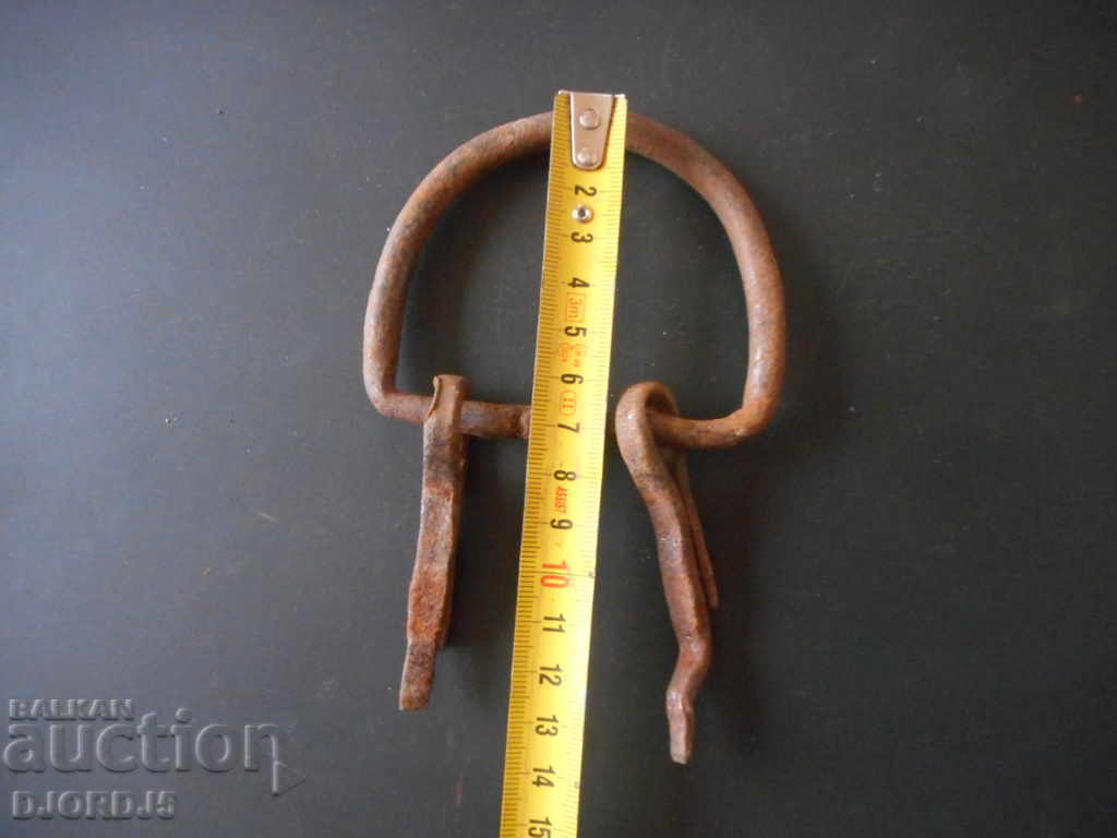 Auction Old iron Auction Old iron