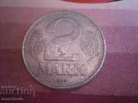 2 BRANDS GDR 1975 GERMANY COIN / 2