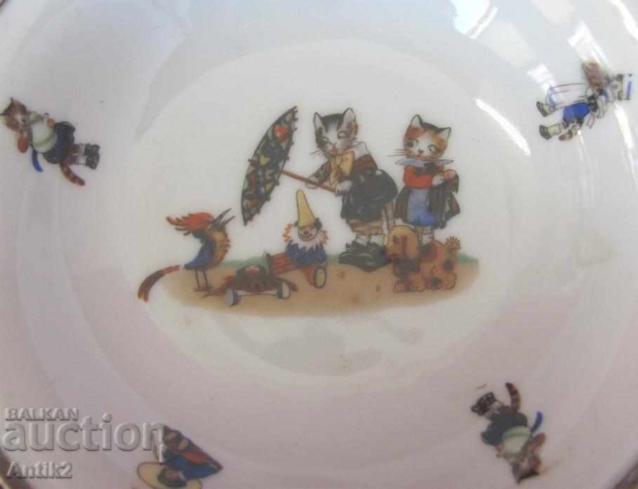 Delivery of Art Deco Porcelain China Porcelain and metal Delivery of Art Deco Porcelain China Porcelain and metal