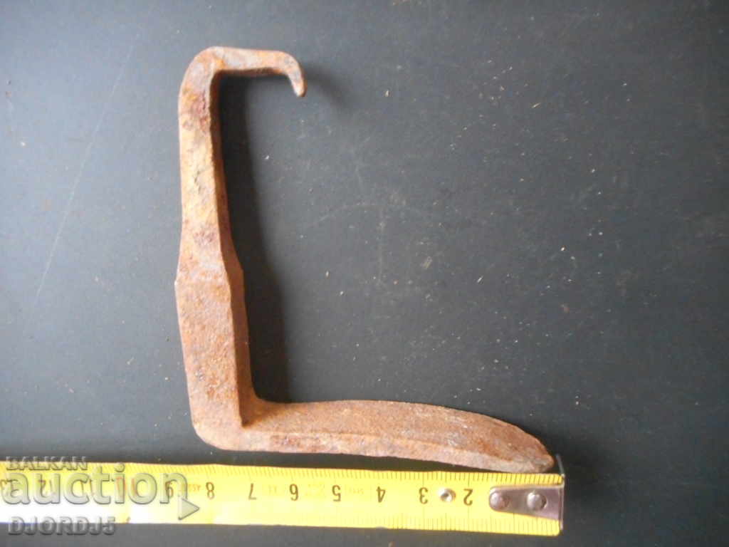 Delivery of Old wrought iron Delivery of Old wrought iron