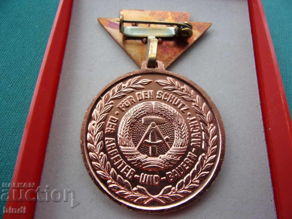 Licitație Medalia GDR Licitație Medalia GDR