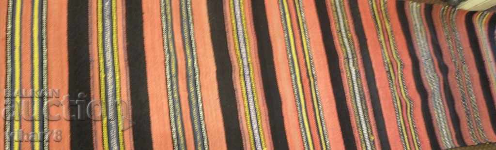 Delivery of An old rope-trail