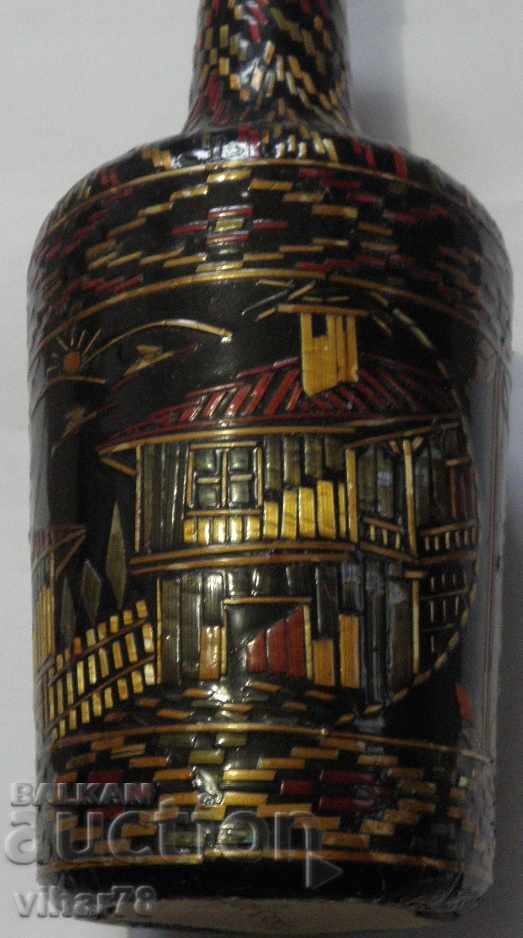 Licitație Sticlă de rachiu - decorată manual Licitație Sticlă de rachiu - decorată manual