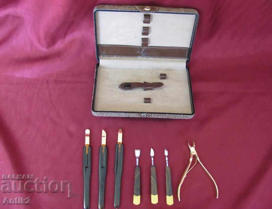 Delivery of 1969. Ladies' Manicure Set Italy