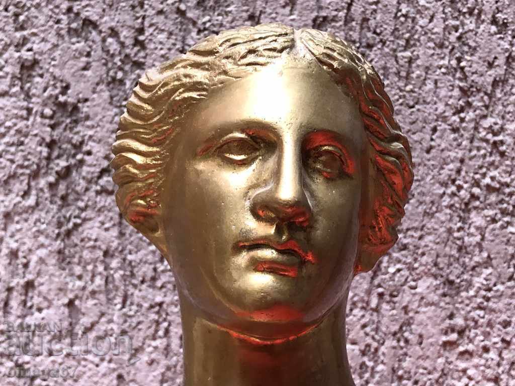 Bronze head of Apollo Apollo bronze with price 355.00 BGN | € 181.51 Bronze head of Apollo Apollo bronze with price 355.00 BGN | € 181.51