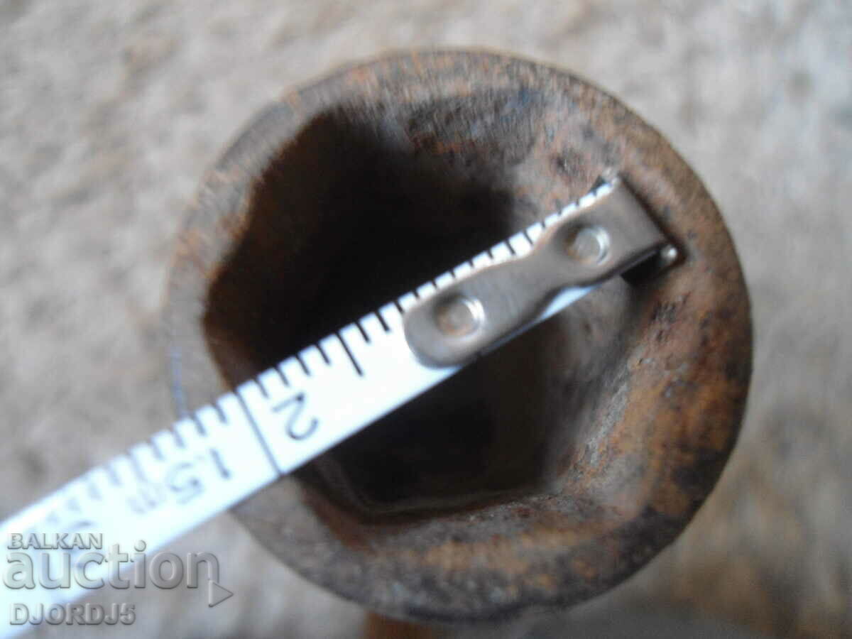 Old wheel wrench - 6
