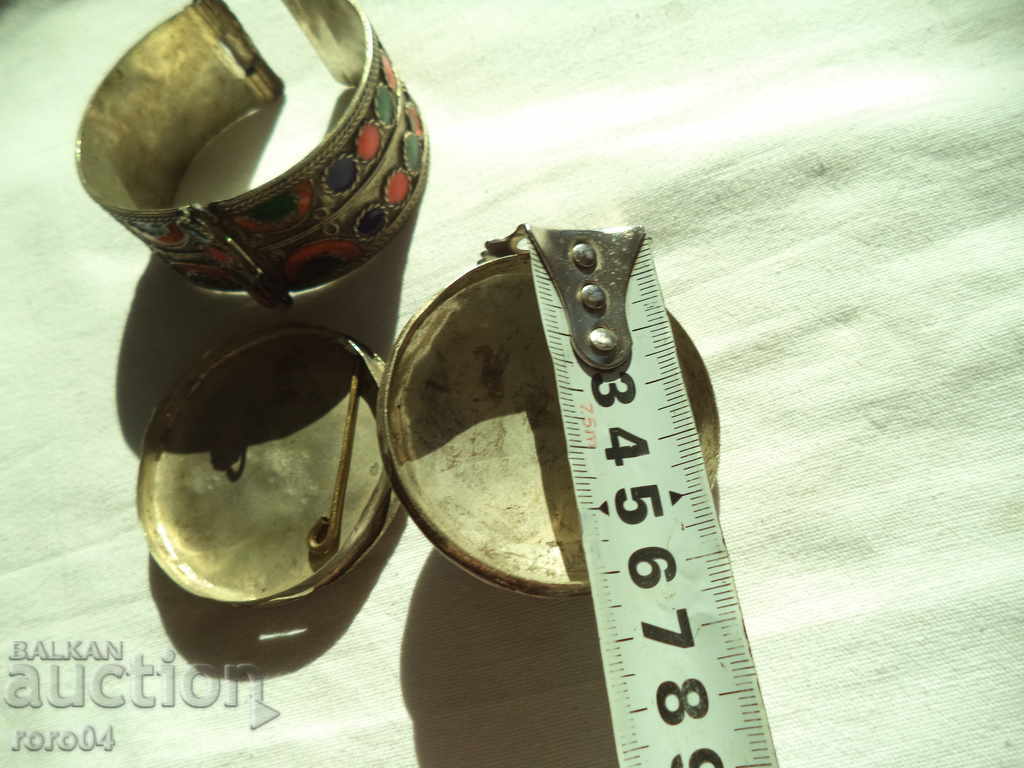 INTERIOR OLD SURPRISED GRIVNA - BOX WITH EMAIL - 7 INTERIOR OLD SURPRISED GRIVNA - BOX WITH EMAIL - 7