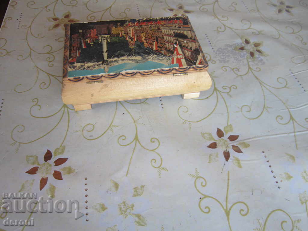 Auction  German wooden jewelry box Innsbruck