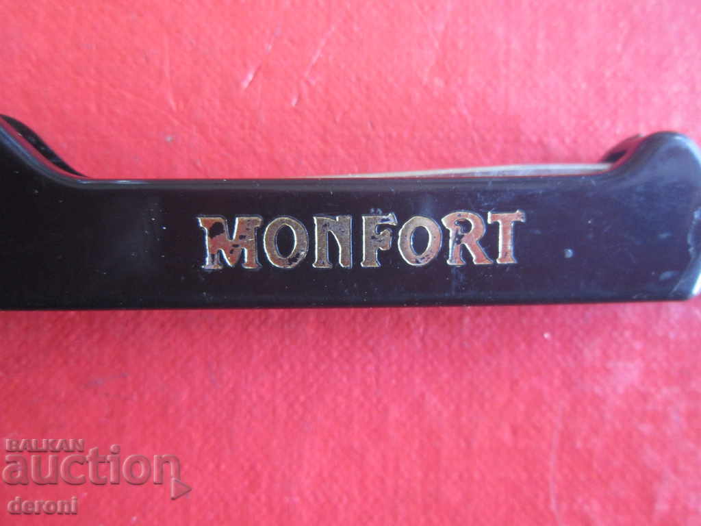 Εξυπηρέτηση μαχαιριών με μαχαιροπίρουνα Farm Maniago με τιμή 10.00 BGN | € 5.11 Εξυπηρέτηση μαχαιριών με μαχαιροπίρουνα Farm Maniago με τιμή 10.00 BGN | € 5.11