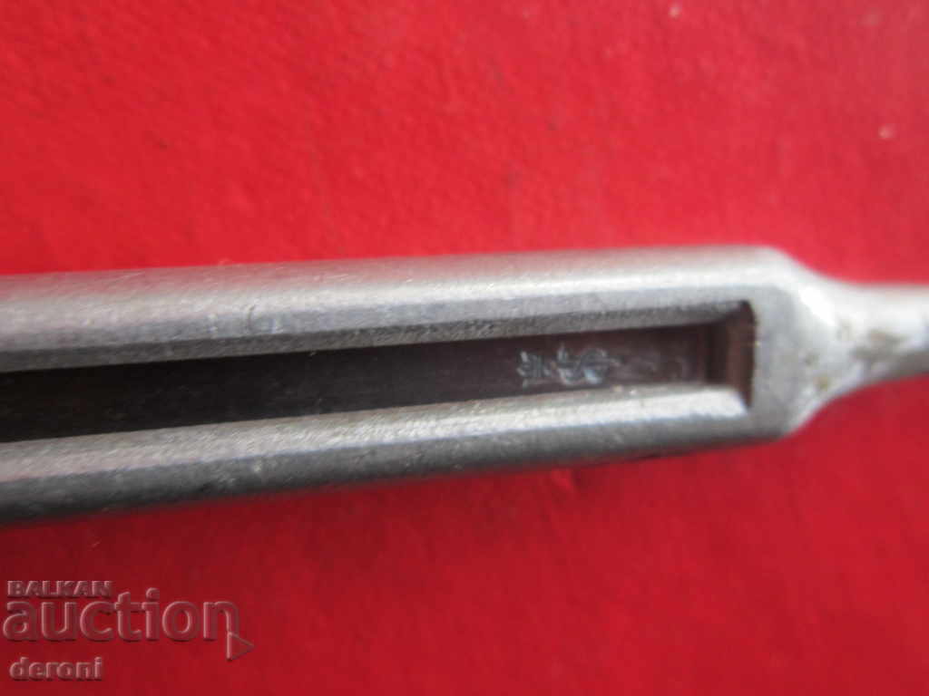 German Military Scalpel Instrument D R G M Aesculap 3 Reich with price 160.00 BGN | € 81.81 German Military Scalpel Instrument D R G M Aesculap 3 Reich with price 160.00 BGN | € 81.81