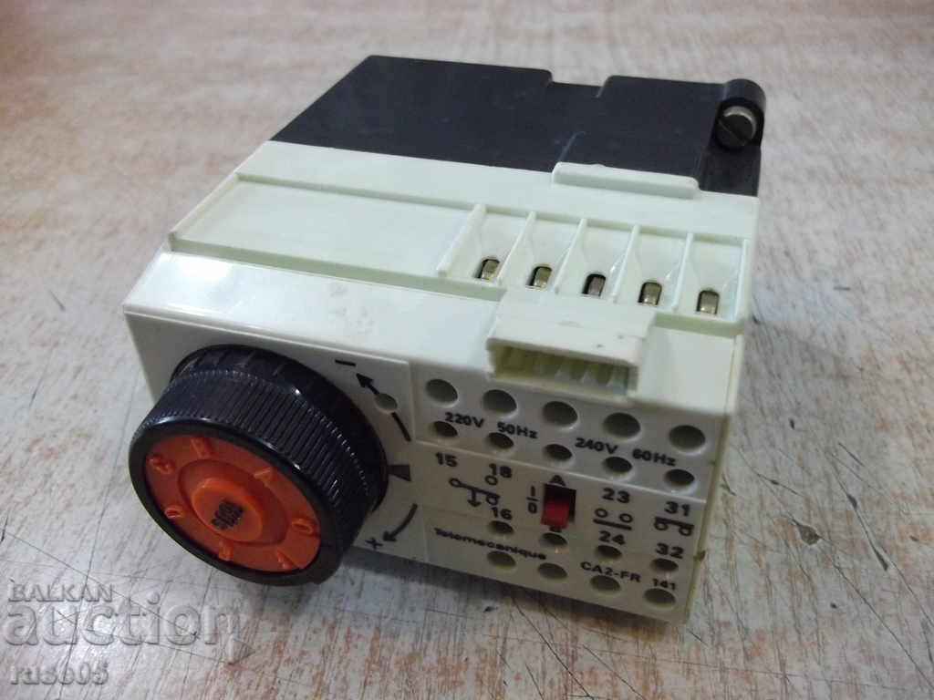 Relay Timer Controller "CA2-FR-141" with price 30.00 BGN | € 15.34 Relay Timer Controller "CA2-FR-141" with price 30.00 BGN | € 15.34