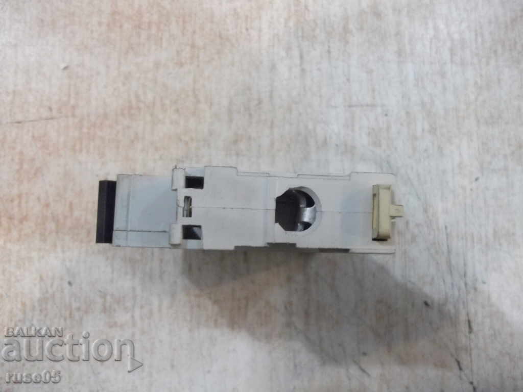 Automatic switch "multi 9 - C60N - C 50" - 6 Automatic switch "multi 9 - C60N - C 50" - 6