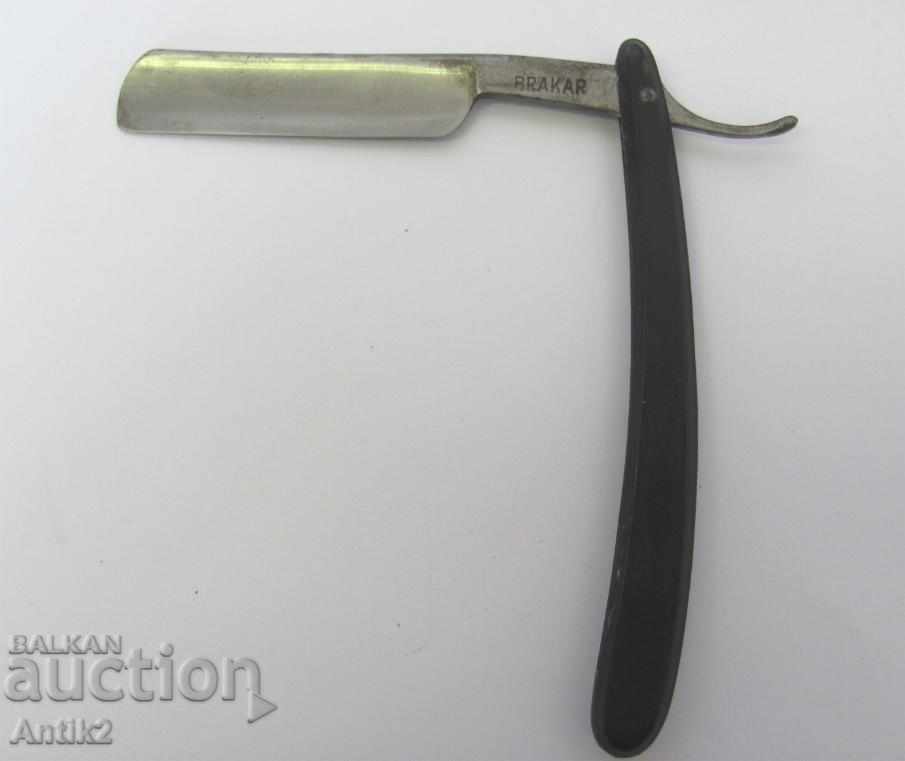 Delivery of The 30 BRAKAR Razors Delivery of The 30 BRAKAR Razors