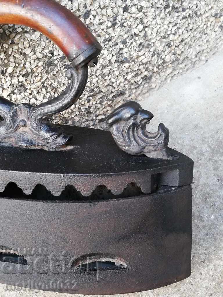 Παλιά σιδήρου στην πυρκαγιά - 7 Παλιά σιδήρου στην πυρκαγιά - 7