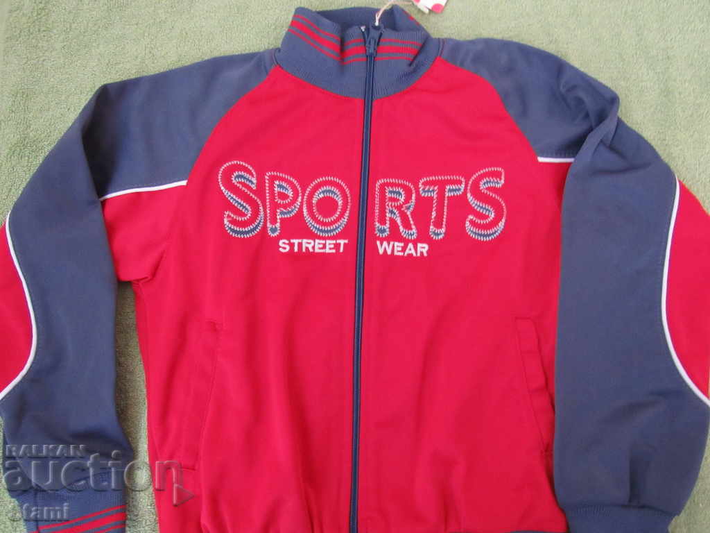 Children 's tracksuit color gray and red red, new, size 122 with price 18.00 BGN | € 9.20