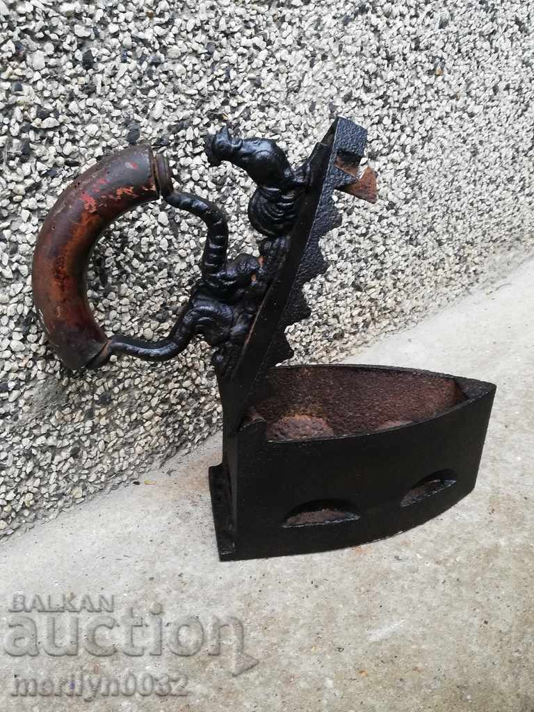 Old iron on fire - 5