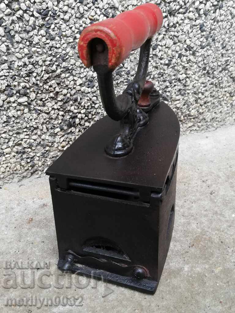 Auction  Old iron on the zest RED model