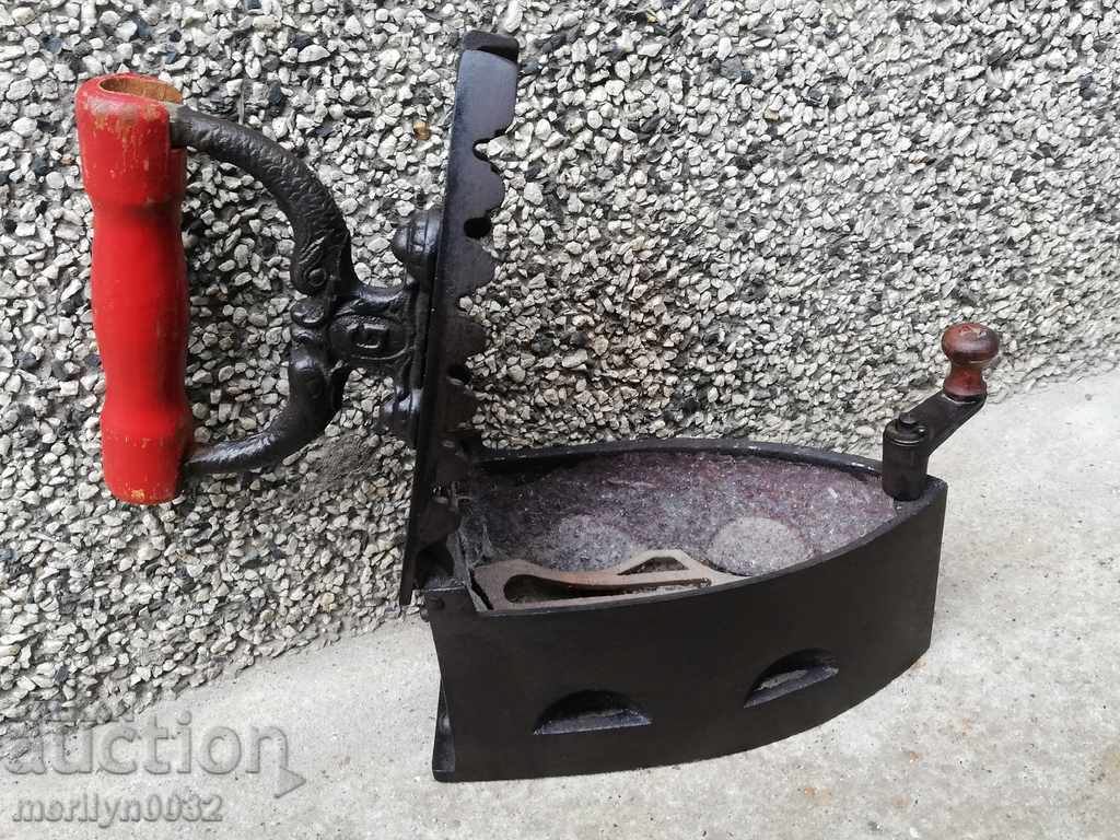 Delivery of Old iron on the zest RED model