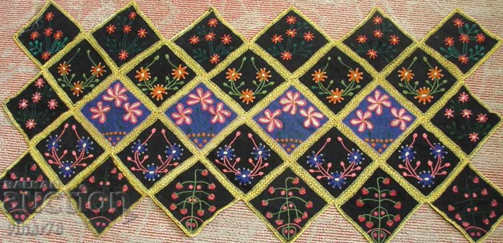 old carpet, trail-handmade work-very beautiful with price 79.99 BGN | € 40.90 old carpet, trail-handmade work-very beautiful with price 79.99 BGN | € 40.90