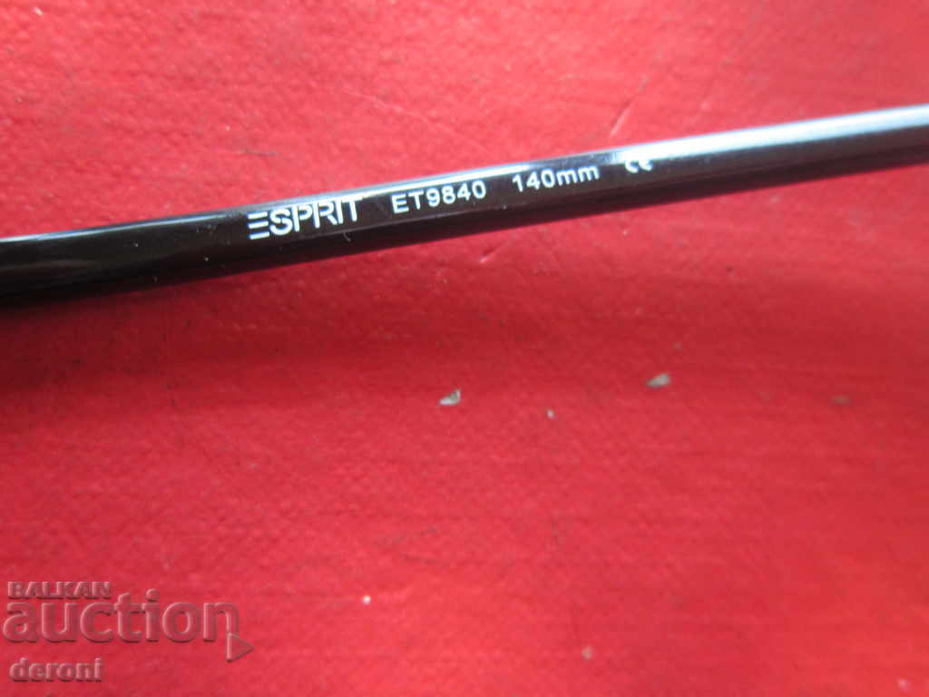 Auction Original sunglasses Esprit ET9840 with case Auction Original sunglasses Esprit ET9840 with case