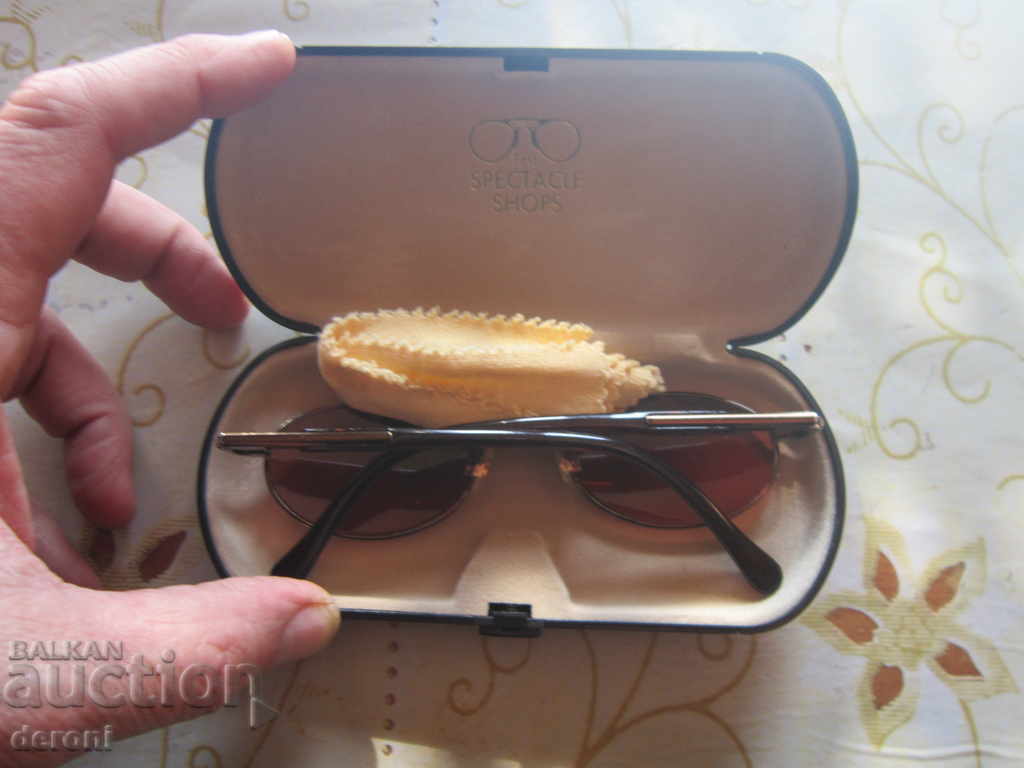 Оригинални   слънчеви очила Chils с калъф
