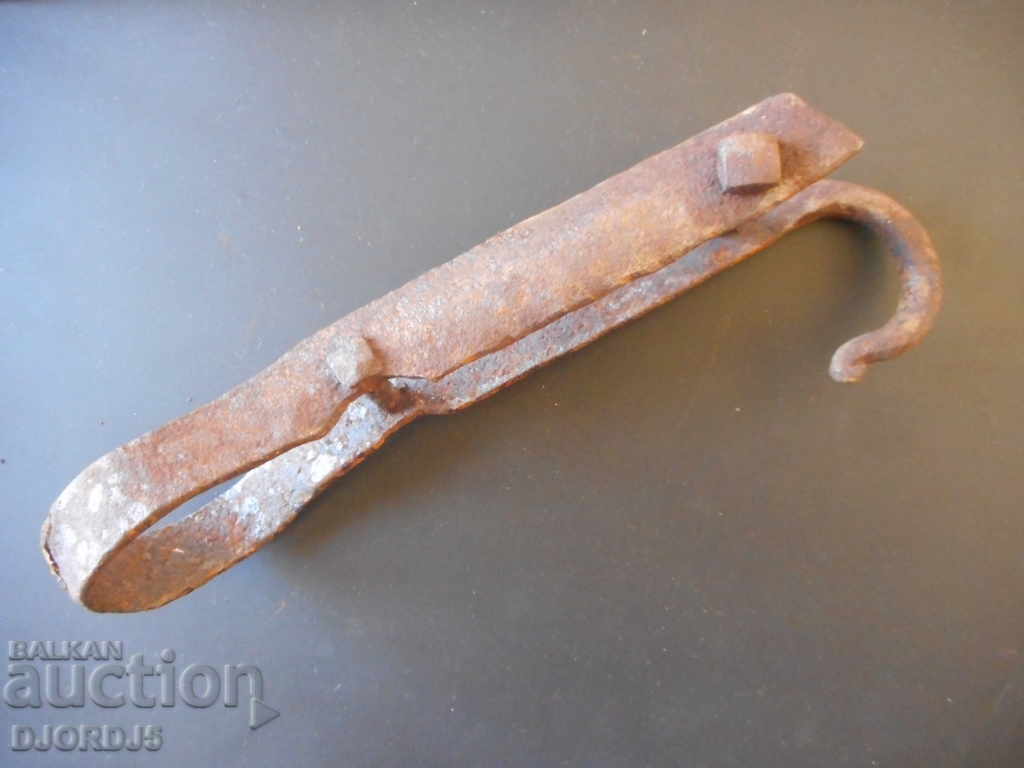 Delivery of Old wrought iron wagon Delivery of Old wrought iron wagon