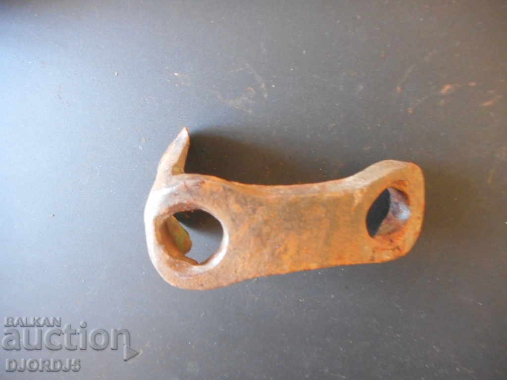 Auction Old wrought iron Auction Old wrought iron