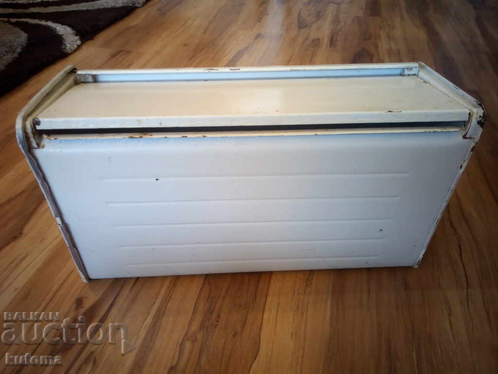 Delivery of Old metal box for bread Delivery of Old metal box for bread