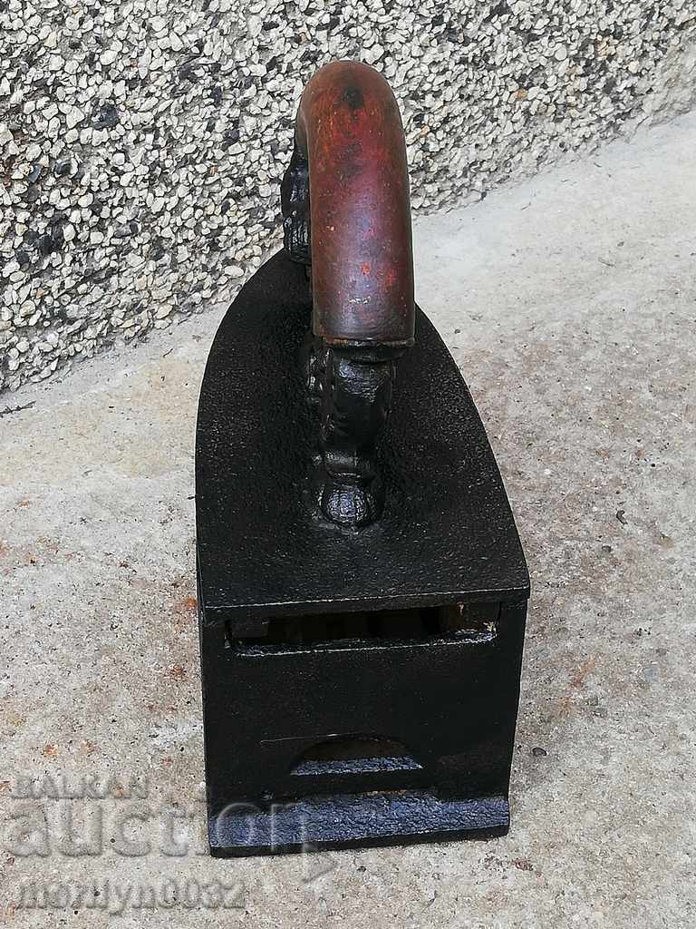 Delivery of Old iron on fire Delivery of Old iron on fire