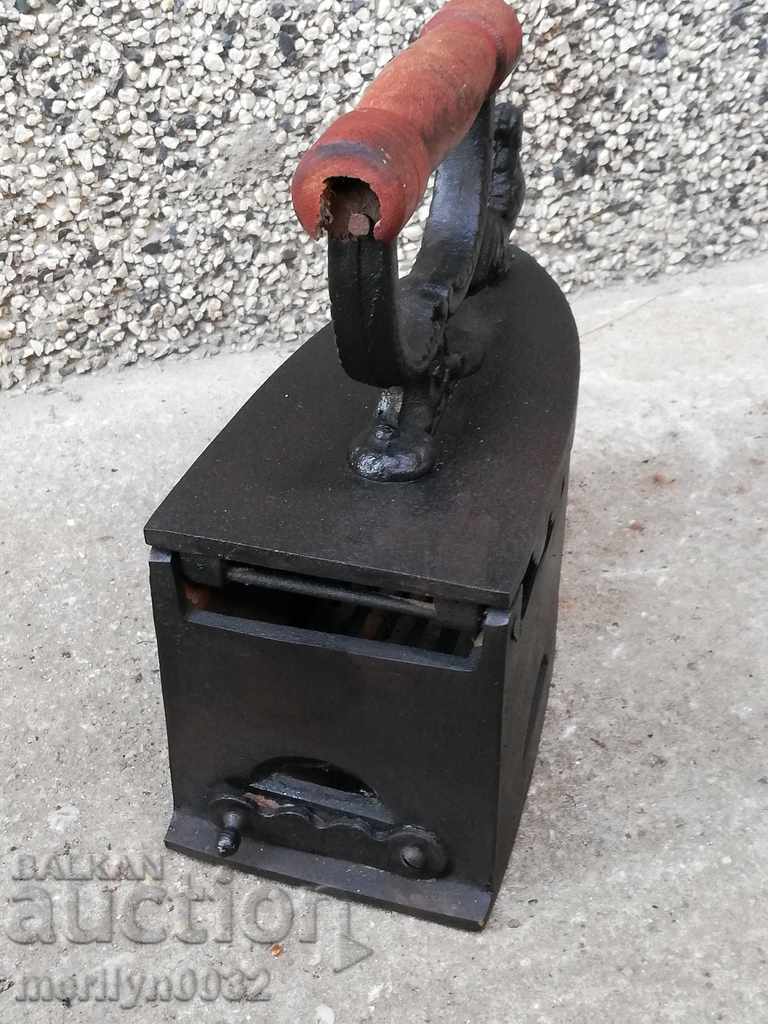 Παλιά σιδήρου στην πυρκαγιά - 5 Παλιά σιδήρου στην πυρκαγιά - 5