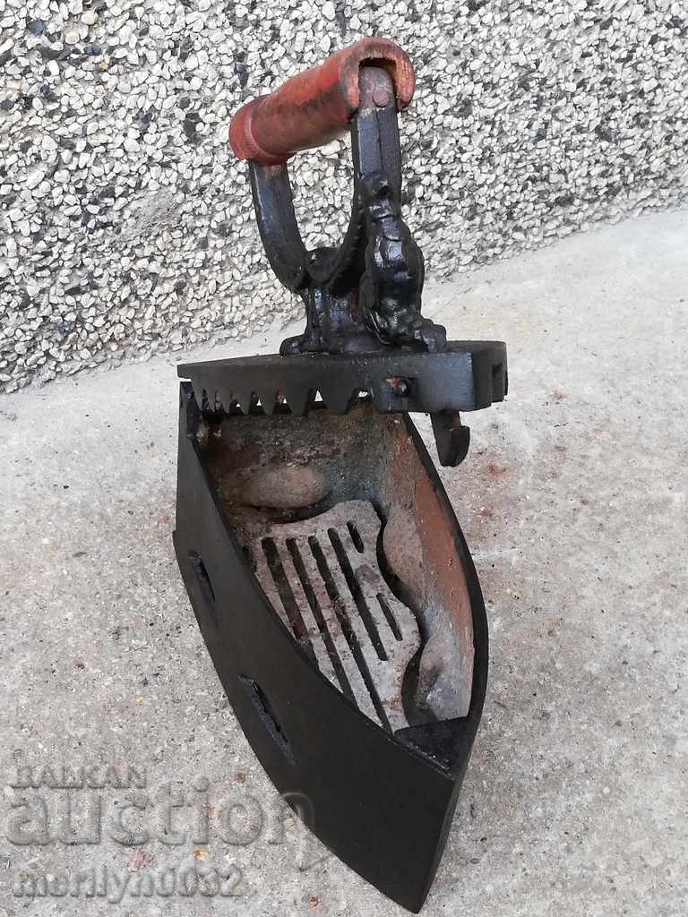 Παλιά σιδήρου στην πυρκαγιά - 6 Παλιά σιδήρου στην πυρκαγιά - 6